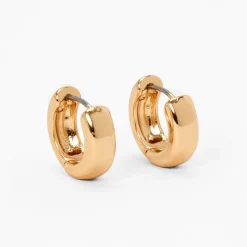 Boucles d’oreilles huggies 15 mm couleur dorée