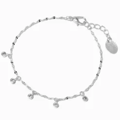 Bracelet avec breloques confetti délicats en zircon cubique couleur argentée