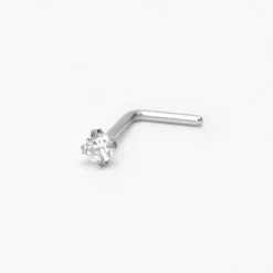 Clou de nez en zircon cubique basique en acier inoxydable couleur argentée 0,8 mm