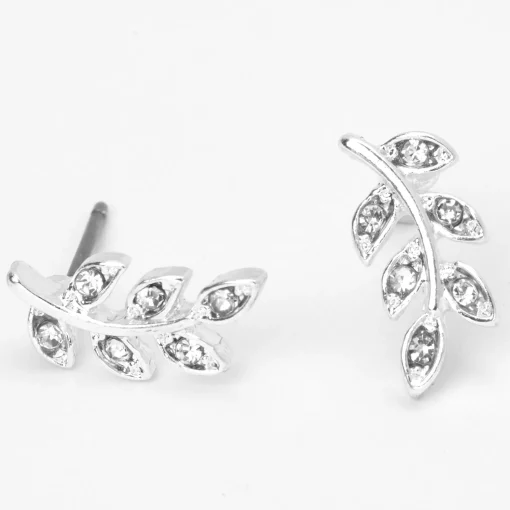 Clous d'oreilles feuille ornementés couleur argentée