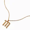 Collier à pendentif à initiale écriture cursive couleur dorée - M