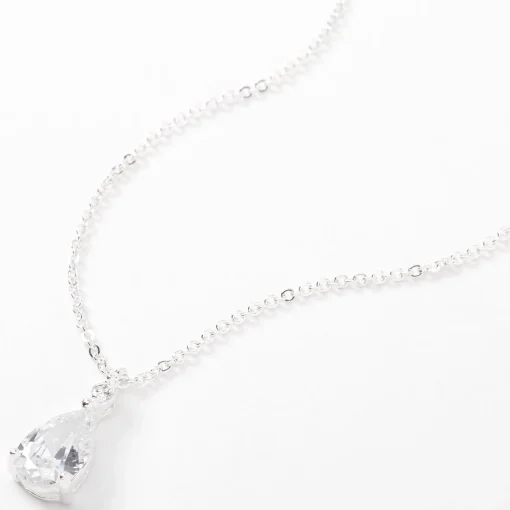 Collier à pendentif avec strass solitaire en forme de goutte en zircon cubique d'imitation couleur argentée