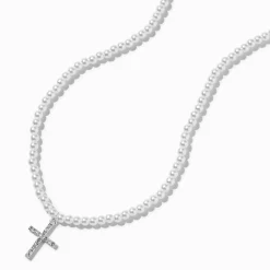 Collier à pendentif croix perle d'imitation et couleur argentée