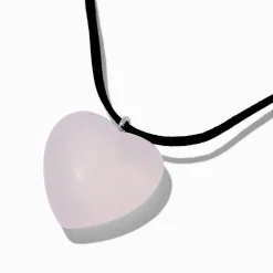 Collier à pendentif cœur bombé rose