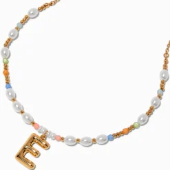 Collier à pendentif perlé pastel à initiale bulle couleur dorée - E