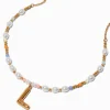 Collier à pendentif perlé pastel à initiale bulle couleur dorée - L
