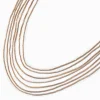 Collier à sept chaînes couleur dorée