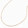 Collier torsadé délicat couleur dorée
