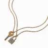Colliers à pendentifs couleur dorée clé et cadenas pavé - Lot de 2