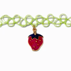 Ras-de-cou effet tatouage avec pendentif d’humeur fraise