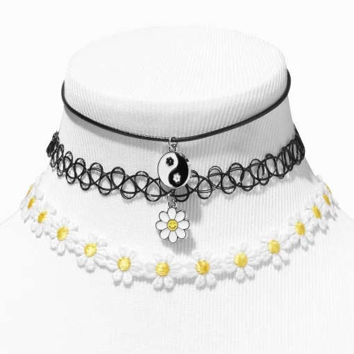 Ras-de-cou marguerite et yin et yang noir - Lot de 3